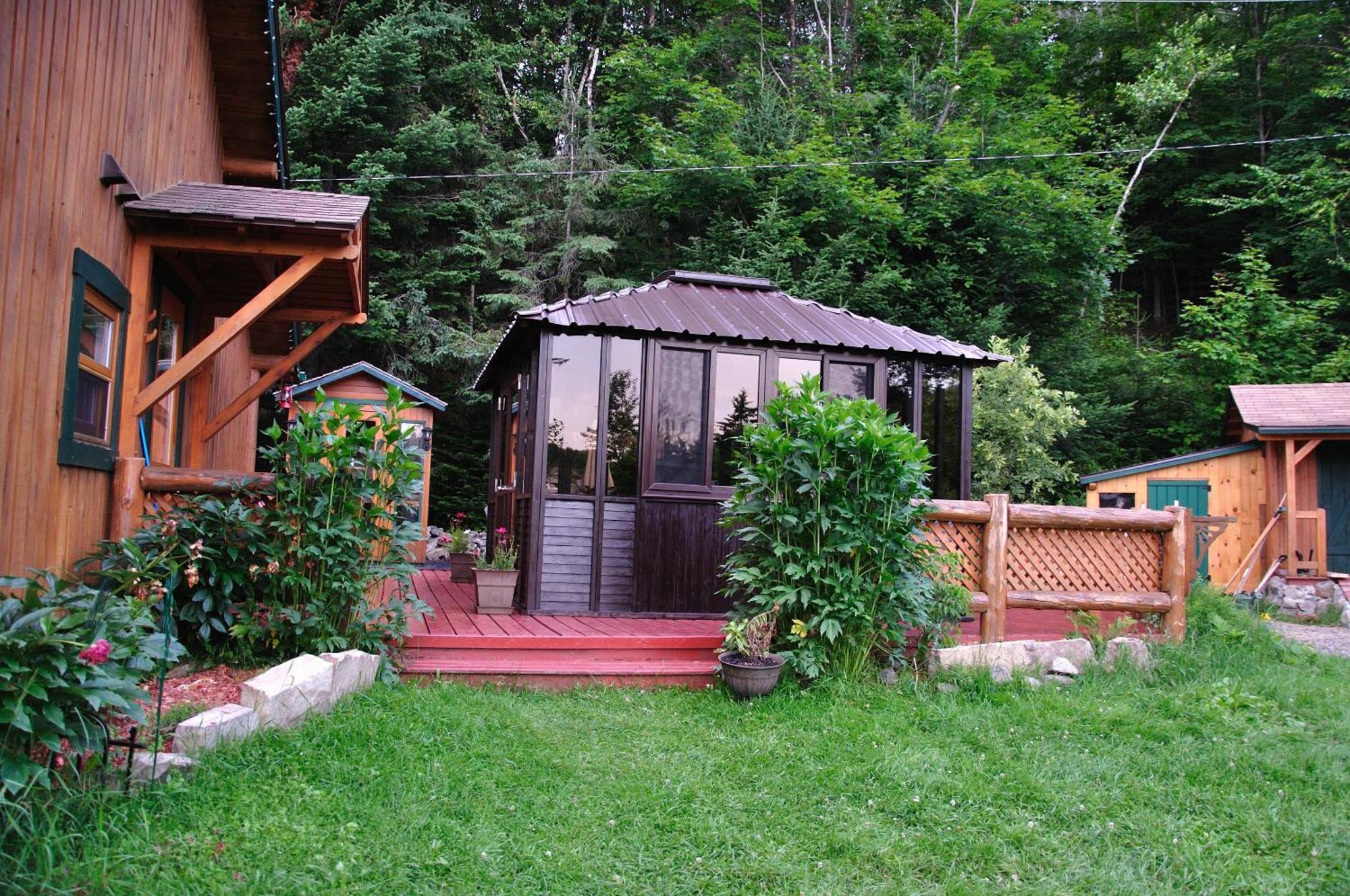 Les Cabanes Du Trappeur Wentworth-Nord Екстериор снимка
