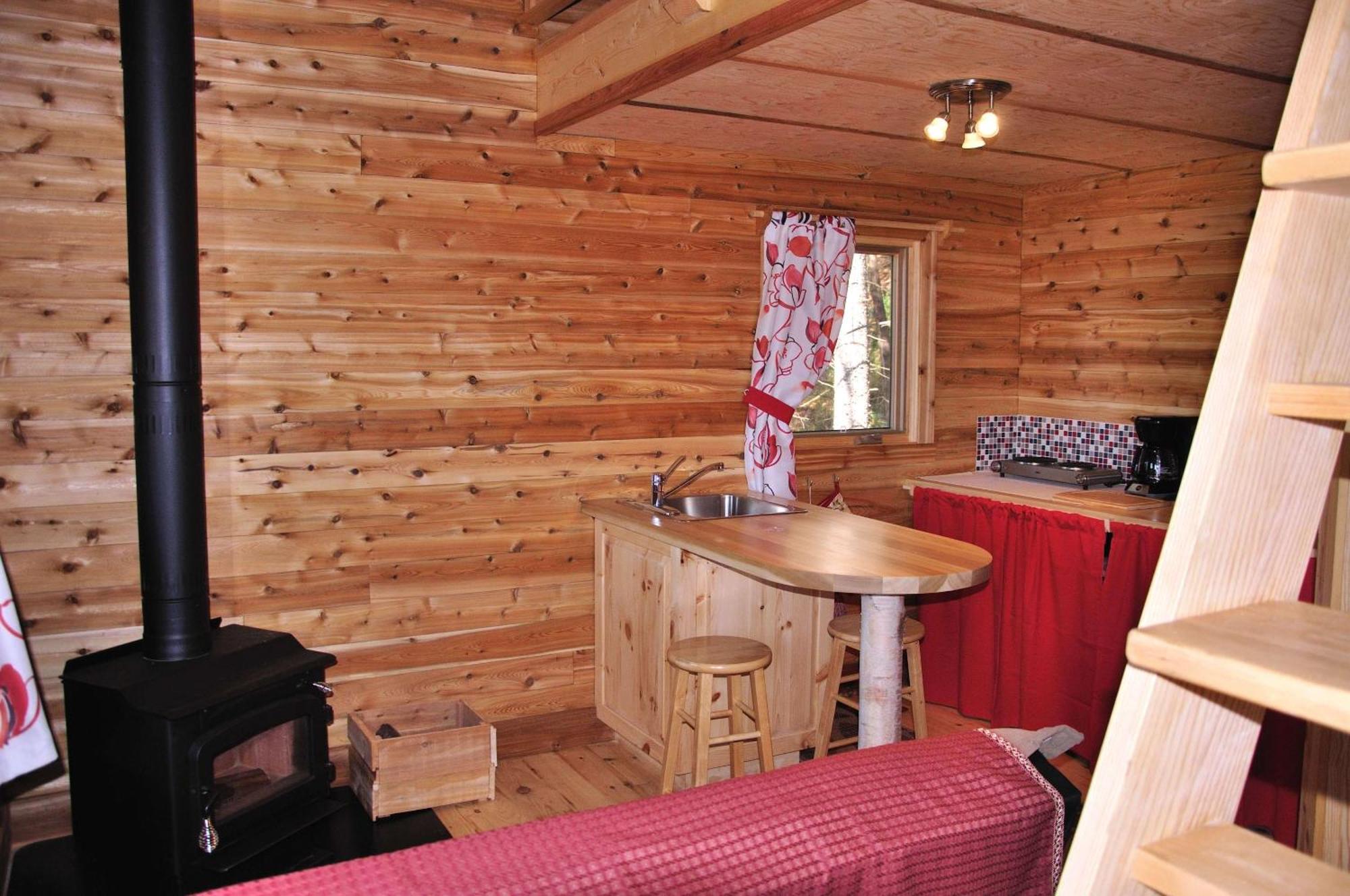 Les Cabanes Du Trappeur Wentworth-Nord Екстериор снимка