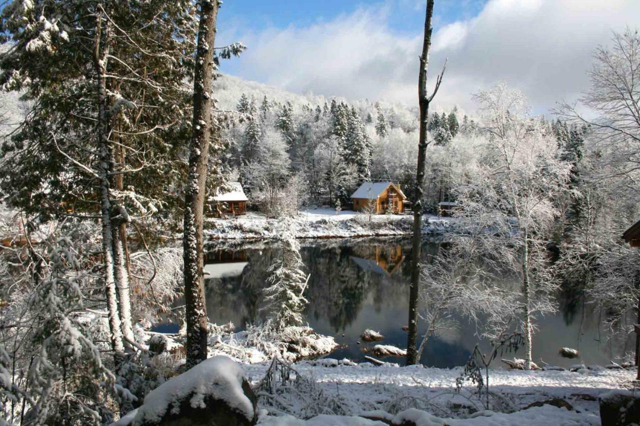 Les Cabanes Du Trappeur Wentworth-Nord Екстериор снимка